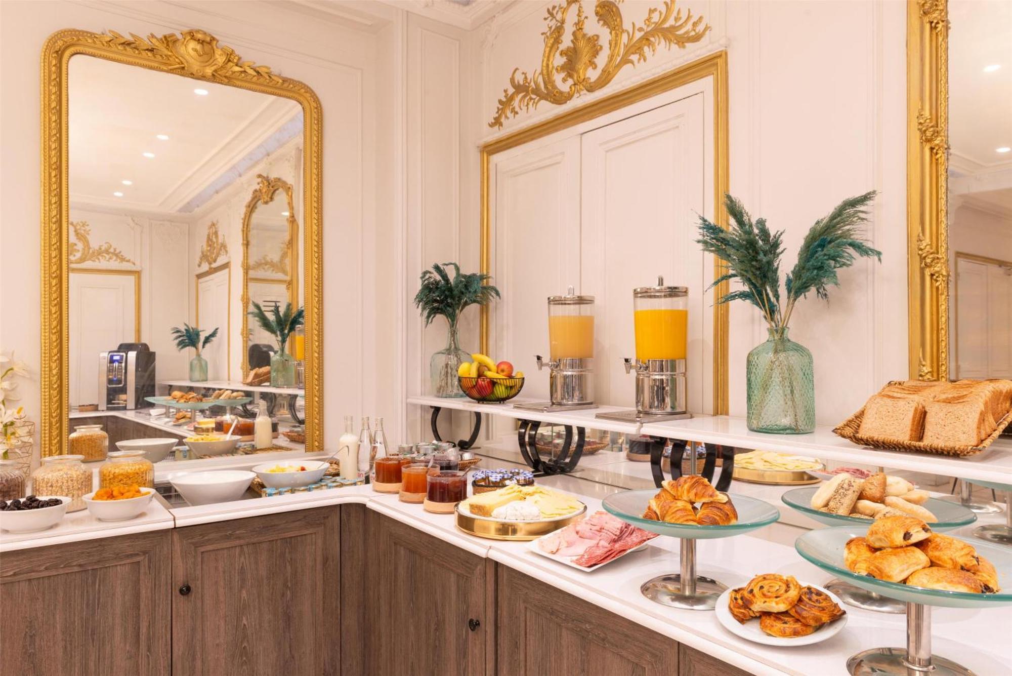 Hotel Western Ronceray Opera Paris