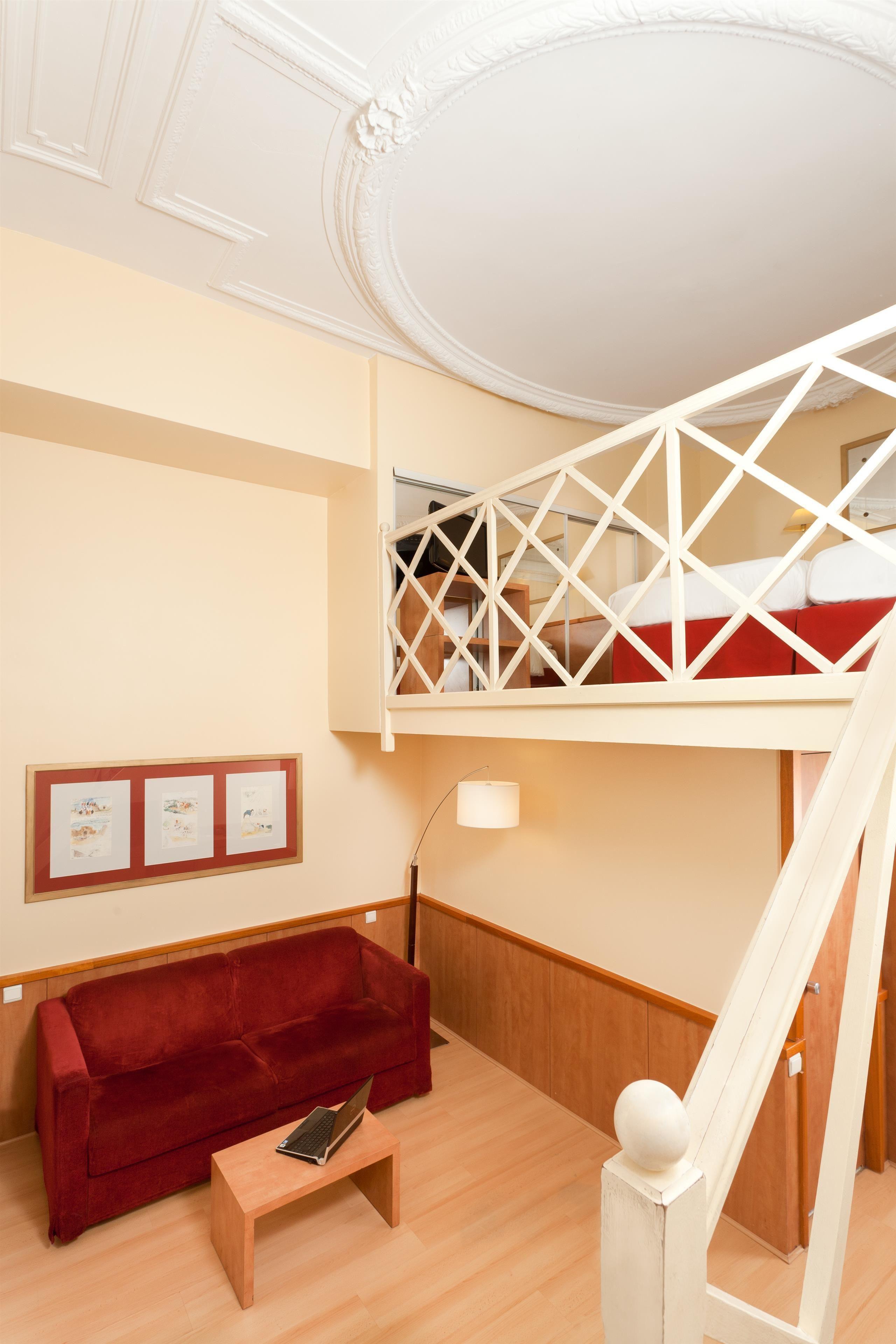 Western Ronceray Opera 3* Paris