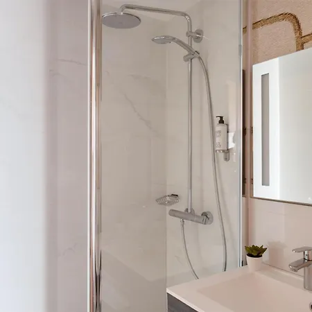 Hotel Western Ronceray Opera 3*