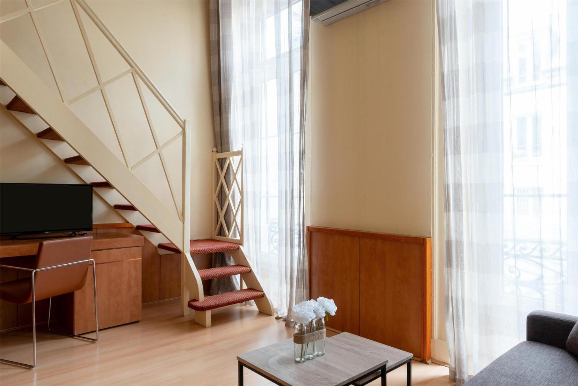 Western Ronceray Opéra Hotel 3*