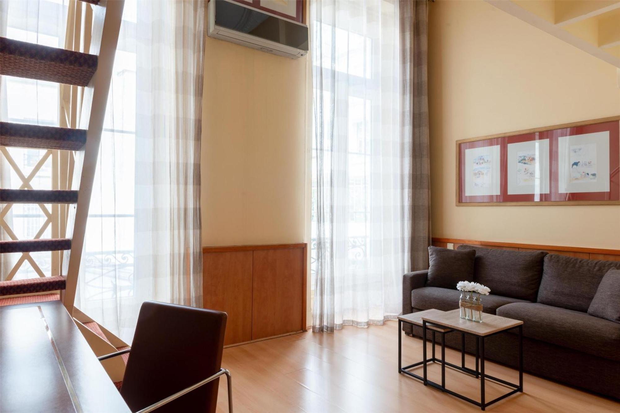 Western Ronceray Opéra 3* Parigi