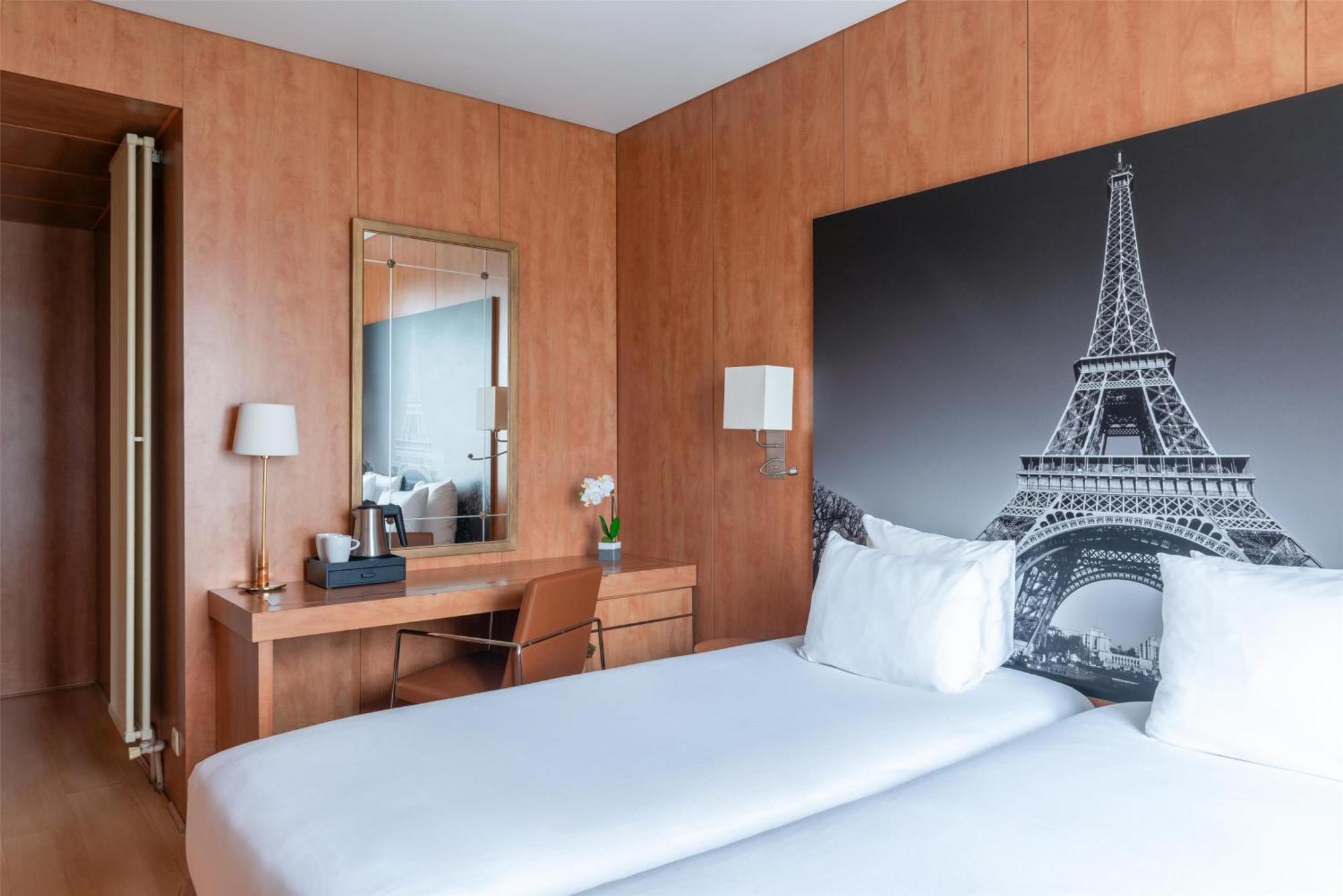 Western Ronceray Opéra 3*