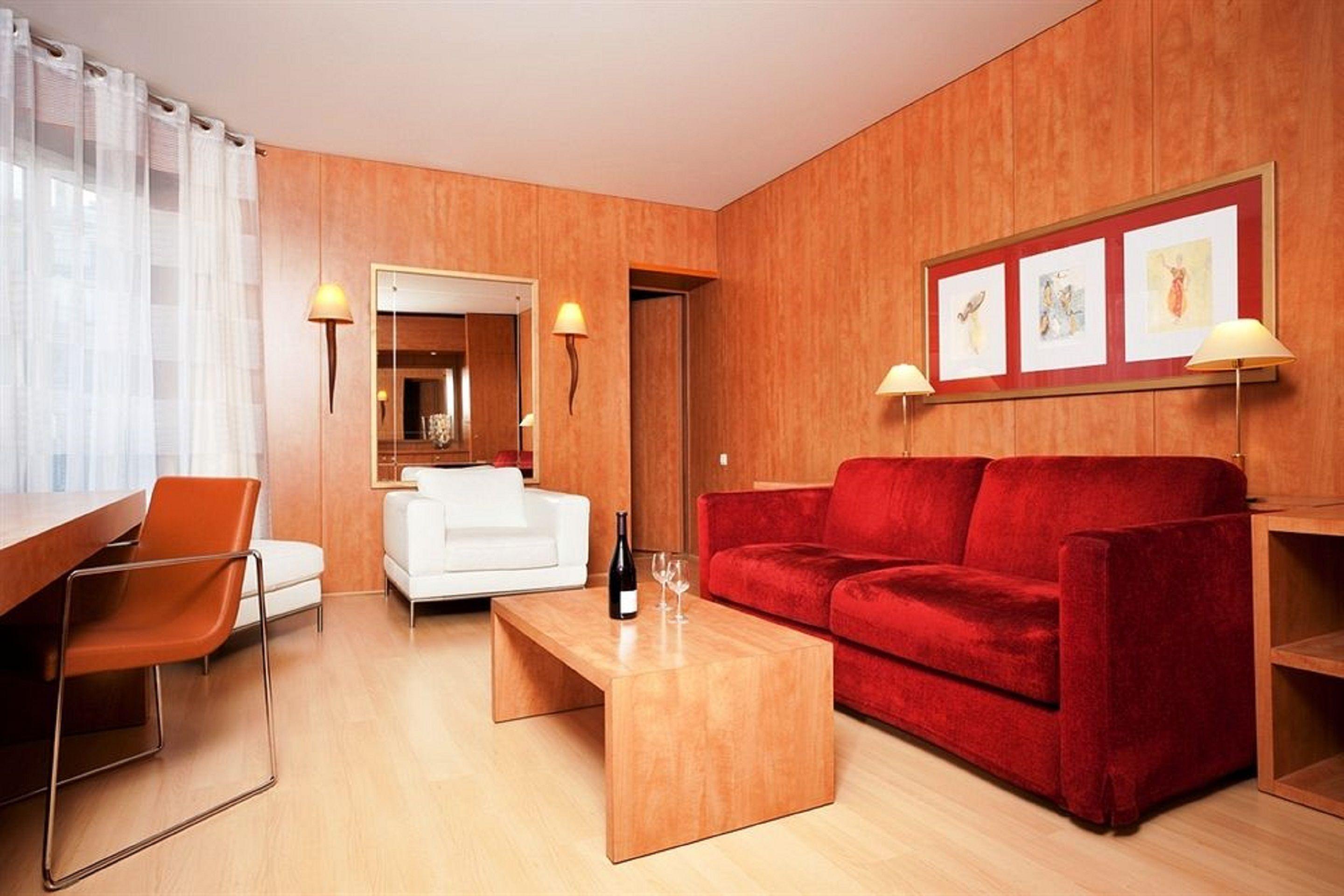 Western Ronceray Opéra Hotel 3*